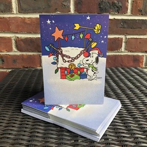Lote de 16 tarjetas y sobres de vacaciones de Navidad Hallmark Peanuts Snoopy Schulz - Imagen 1 de 5