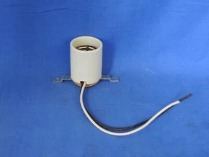 Lamp holder/Socket for M-57 bulbs 600V - Picture 1 of 5