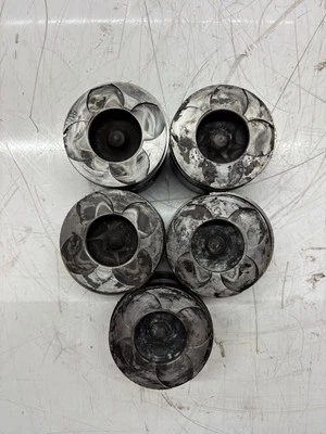 5x Piston For Volvo XC90 I 2.4 D5 AWD D5244T18 30750674 for 2011 2.4 200 - 211HP - Image 1 of 2