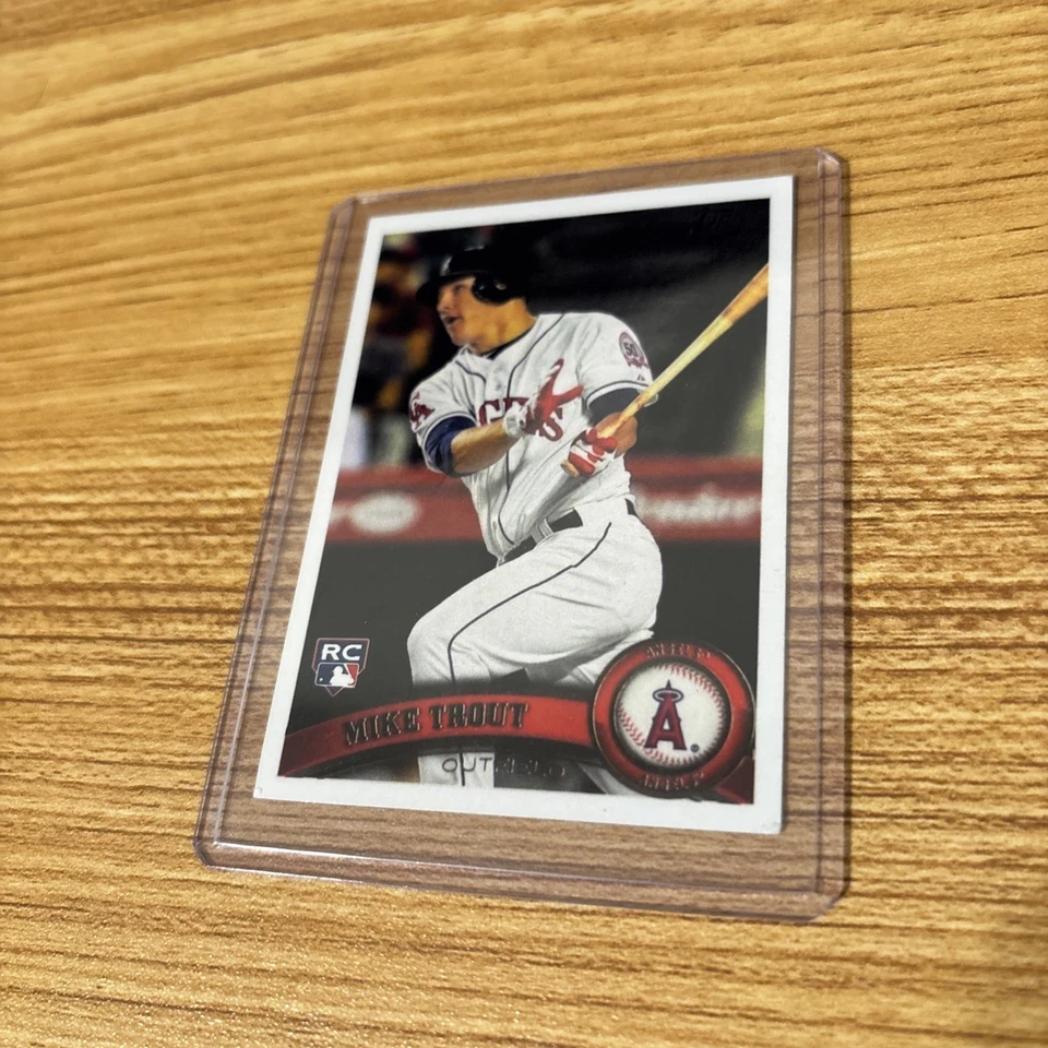 Topps Pro 2010 debut Mike Trout #175 novato radiocontrol Foto 1 de 3