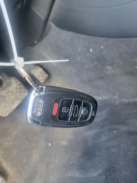 Mando a distancia A4 AUDI 2009 504565 Foto 1 de 4