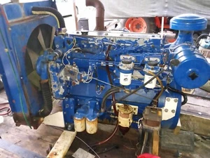Perkins Marine Diesel Engine Blue in EXCELLENT CONDITION - Picture 1 of 4