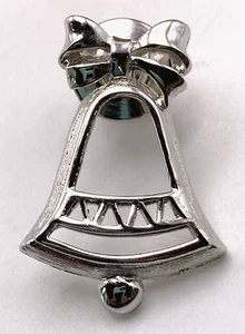 New in Box NIB Avon 1981 Silver Tone Festive Bell Christmas Lapel Pin Tie Tac - Picture 1 of 6