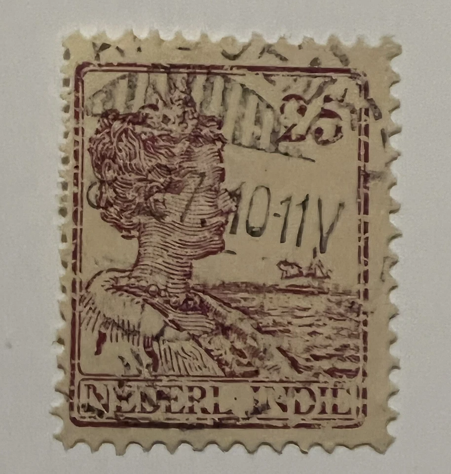 ERROR 1915 NETHERLANDS EAST INDIES STAMP #126 WITH BROKEN INK MISPRINT - Image 1 of 2