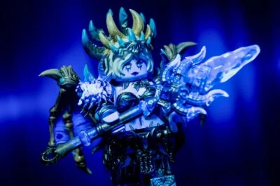 Custom Molded Figurine Accessory - Warcraft Frost Lich Jaina - Image 1 of 4