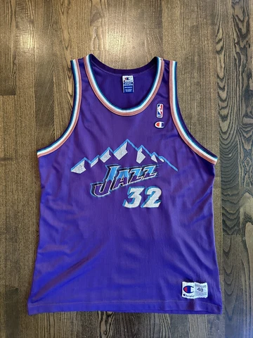 Vintage KARL MALONE #32 Utah Jazz Champion Jersey  Size 48 XL Cover