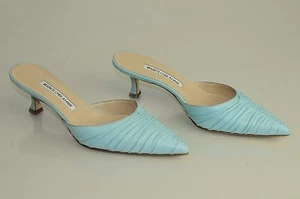 $825 NUEVO MANOLO BLAHNIK piel de cordero Cuero azul celeste Mules Kitten Heels ZAPATOS 37 - Imagen 1 de 9
