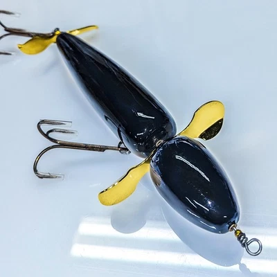 GIGANTE 10” MEDUSA TOPWATER — COMO NUEVO CON PAQUETE ORIGINAL - DESTRUCTOR DE SUPERFICIE ALMIZCLE Foto 1 de 4