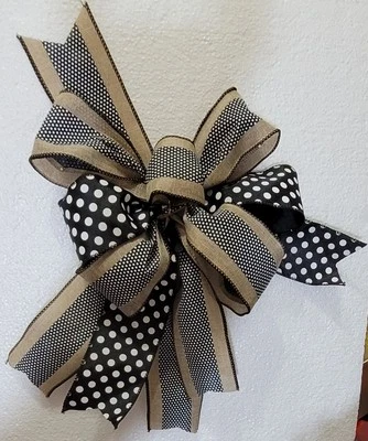 ARCO HECHO A MANO: BRONCEADO Y NEGRO CON CORONAS DE PUNTOS BLANCOS BOTÍN LINTERNA TODAS LAS ESTACIONES Foto 1 de 2