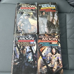 Elizabeth Moon 4 Book Lot - Marque And Reprisal, Command Decision, Victory… - Picture 1 of 3