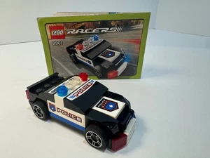 LEGO Racers: Urban Enforcer (8301) and Smokin' Slickster (8304) - Picture 1 of 11