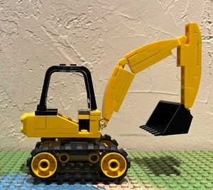 Lego City Mini Excavator 7633 MOC Tractor Construction Site Retired Great Shape - Picture 1 of 6