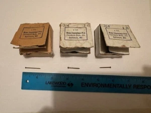 USA - SOLID BRASS ROUND HEAD VINTAGE ESCUStCHEON NAILS/BRADS/ 3 BOXES /3/4" & 1" - Picture 1 of 5