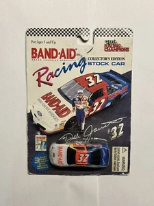 Dale Jarrett #32 Band-Aid 1:64 Diecast Ford Thunderbird NASCAR Busch Racing NEW! - Picture 1 of 3