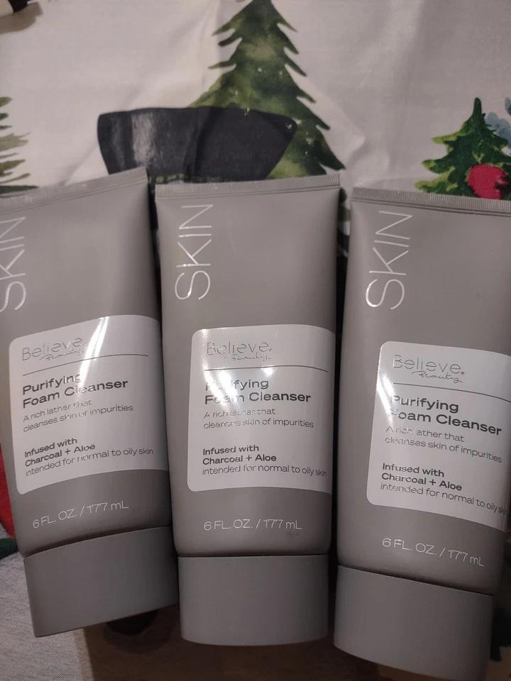 Limpiador de espuma purificante con carbón + aloe 3 SKIN Believe Beauty 6 FL oz  Foto 1 de 1