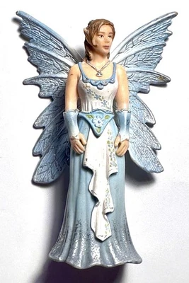 Figura de acción Schleich 2006 hada de pie alada azul usada Foto 1 de 2
