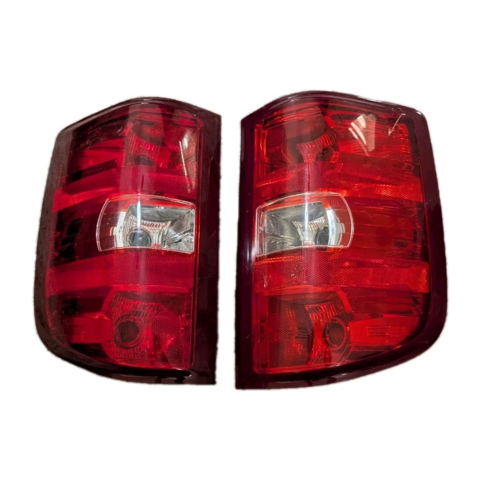 Conjunto de luz trasera derecha + izquierda para Chevy Silverado 2007-2013 con juego de 4 bombillas  Foto 1 de 4