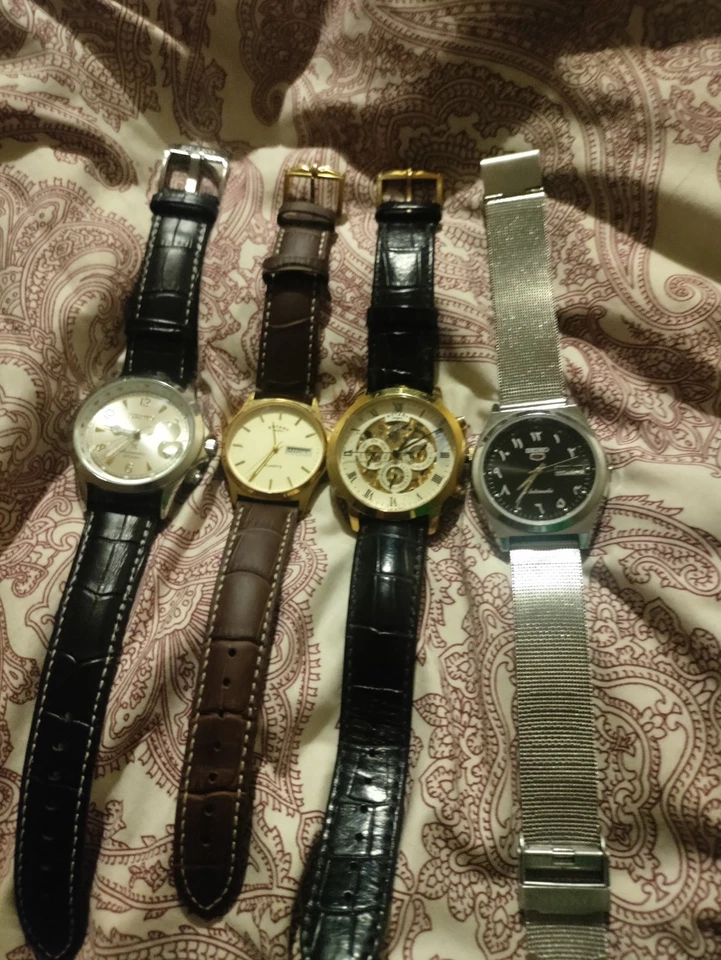 Relojes de cuarzo surtidos para hombre Seiko movimiento giratorio, paquete de 2 Foto 1 de 4