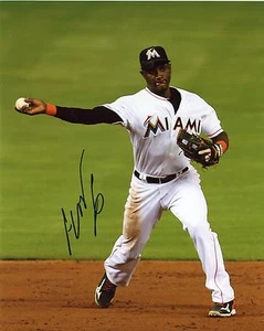 ADEINY HECHAVARRIA MIAMI MARLINS THROWING AUTOGRAPHED SIGNED 8X10 PHOTO - Picture 1 of 1