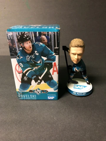 Joe Pavelski San Jose Sharks 2015-2016 Bobblehead NEW IN BOX Cover