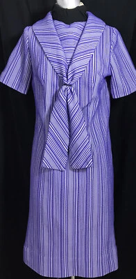 Vestido vintage de poliéster hecho a mano de los años 70 a rayas moradas talla mediana Foto 1 de 4