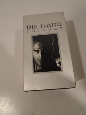 VHS Die Hard Trilogy Collection VHS 3 Video Tape Set  Bruce Willis - Image 1 of 3