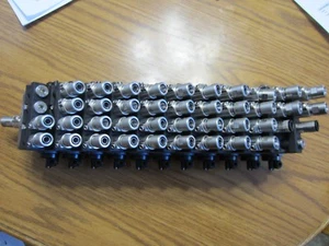 Durr Pnuematic Valve Manifold WP529B-G ECOMCC3 K1755-0627 7341-283273 - Bild 1 von 7