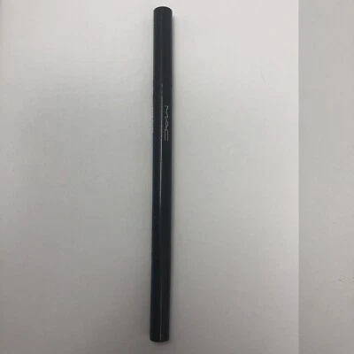 Forro impermeable MAC Dual Dare todo el día *Atrévete negro* TAMAÑO COMPLETO NUEVO SIN CAJA AUTÉNTICO  Foto 1 de 2