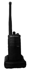 Motorola RDV5100 10-Channel VHF Two-Way Radio Black W BASE - Picture 1 of 4