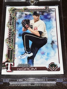 Topps 2025 Holiday Jacob DeGrom #H196 Snow Variation SSP Code 27  , Tough Pull! - Picture 1 of 8