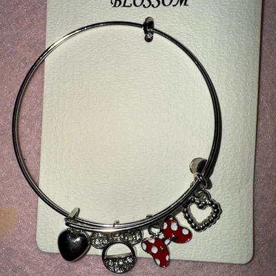 Fashion Jewelry Charm Bangle Bracelet Minnie Mouse/Disney Silver Adjustable New - Image 1 of 4