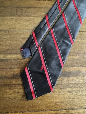 Corbata de cuello de seda vintage Yves Saint Laurent para hombre con logotipo a rayas negras y rojas Foto 1 de 2