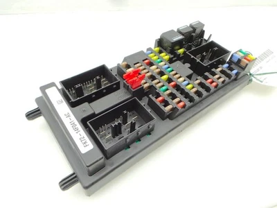Land Rover Discovery Sport fuse box FK7214F041AC LR078822 L550 2016 - Image 1 of 4