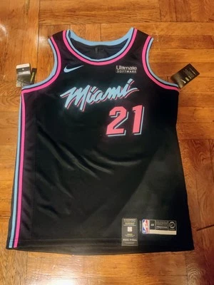 Camiseta deportiva Miami Heat Hassan Whiteide Nike negra edición City Swingman (adulto 48) Foto 1 de 4