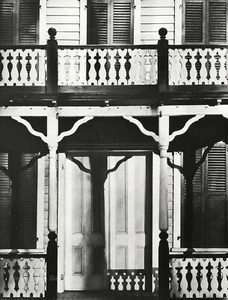 1931 Vintage WALKER EVANS Wooden House Balcony Detail New York Photo Art 11x14 - Picture 1 of 1