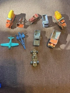 Lot Of Vintage Metal Toys Concrete Mixer Plane - Picture 1 of 6