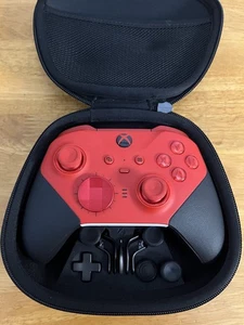 Microsoft Xbox One Elite Controller Series 2 Rot/Schwarz/Weiß 1797 - Bild 1 von 6