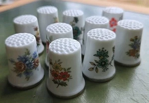 Lote de 10 Dedales Colección Porcelana Oro Blanco Borde Flores Colección - Imagen 1 de 8