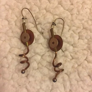 Beth Piver Signed Pierced Earrings Artisan Handmade Copper Metal Industrial - Picture 1 of 7