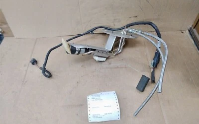 1998 LINCOLN & TOWN CAR 4.6L RWD CONJUNTO DE BOMBA DE COMBUSTÍVEL  - Imagem 1 de 4