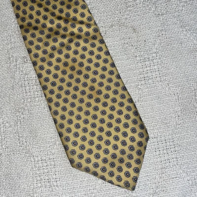 Corbata de vestir Brooks Basics para hombre talla 59” 3,5” amarilla floral negocios formal ciudad  Foto 1 de 4