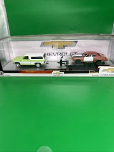 M2 Machines 1973 Chevrolet Cheyenne 10 & 1970 Chevrolet Chevelle Malibu SS 454 - Picture 1 of 8