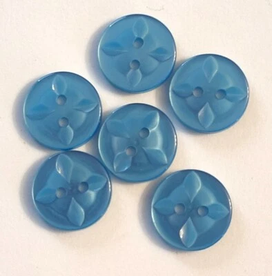 5/8" Ocean Blue Star Design Craft/Clothing Buttons # - Image 1 of 3