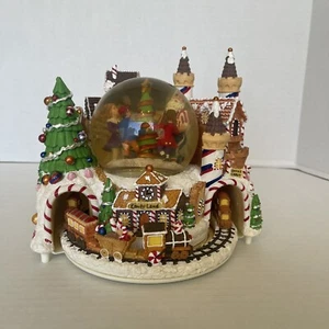 Home For The Holidays Revolving Musical Water Globe Santa Christmas Train Vtg - Picture 1 of 18