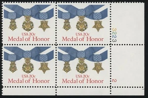 US - 1983 Medal of Honor - SC# 2045 Plate Block of 4 Mint NH OG - Picture 1 of 2