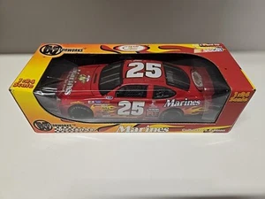 MotorWorks #25 Bobby Hamilton Jr. Marines Ford 1:24 Die-Cast New/Old Stock 2004 - Bild 1 von 6