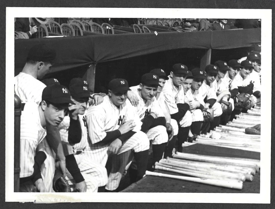 1937 World Series Joe DiMaggio Lou Gehrig NY Yankees Type 1 Original News Photo - Image 1 of 3