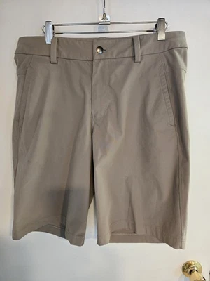 Pantalones Cortos Lululemon Commission Para Hombre Talla 34 Entrepierna 10.5" Beige Caqui Foto 1 de 4