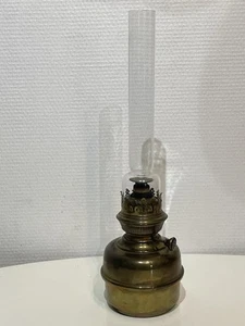 Magnifique Ancienne Lampe À Pétrole En Cuivre Avec Mèche Fonctionnelle Vintage - Imagen 1 de 15