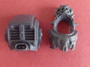 Chaos Space Marine TERMINATOR HECHICERO LORD TORSO - Bits 40K - Imagen 1 de 1